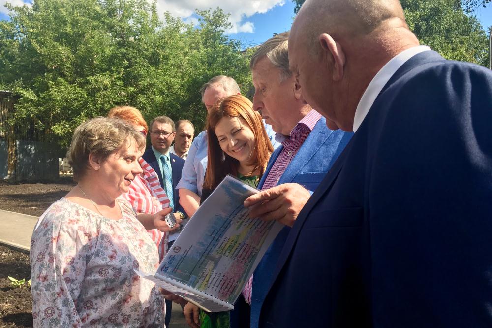 Глава Нижнего Новгорода Елизавета Солонченко оценила ход благоустройства в Автозаводском районе