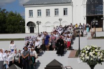 Освящение памятника первоиерарху церкви в Арзамасе патриарху Сергию