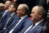 Министр сельского хозяйства и продовольственных ресурсов Нижегородской области Алексей Морозов (в центре)