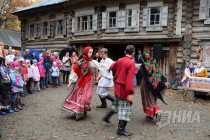 Праздник Покров в архитектурно-этнографическом музее-заповеднике Щелоковский хутор