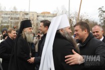 Глеб Никитин, Антон Аверин и духовенство