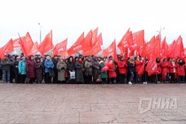 Митинг в честь 100-летия Революции на пл. Ленина в Нижнем Новгороде