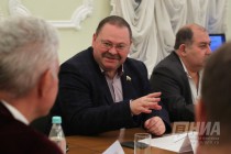 Олег Мельниченко