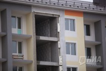 В пятиэтажных домах предполагались лифты, которые так и не были завезены на стройку