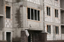 Окна пришли в негодность из-за перепадов температур и отсутствия утепления