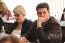 Директор МКУ Комитет охраны окружающей среды и природных ресурсов города Нижнего Новгорода Лев Лаптев (справа)