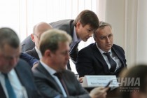 Руководитель управления по взаимодействию со СМИ Руслан Бадретдинов и Артем Казарнов