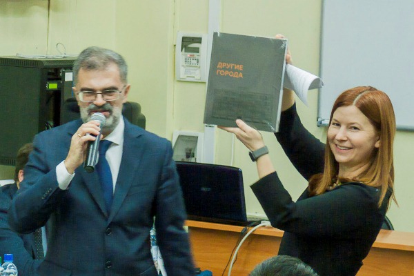 Елизавета Солонченко представила проект Умные остановки на дне ГЧП в Нижнем Новгороде 28 ноября