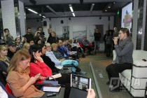 Ксения Собчак на встрече со сторонниками и журналистами