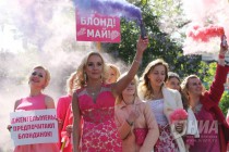 Парад блондинок