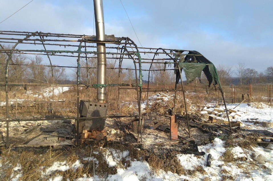 Следователи проводят проверку по факту гибели мужчины в обгоревшей палатке в Павловском районе Нижегородской области