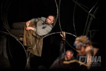 Спектакль На дне