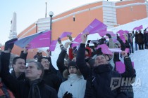 Рекорд России установили нижегородские мужчины на Чкаловской лестнице 8 марта