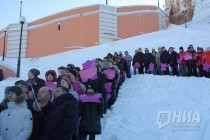 Рекорд России установили нижегородские мужчины на Чкаловской лестнице 8 марта