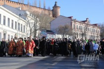 Пасхальный крестный ход в Нижнем Новгороде