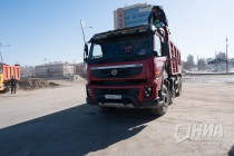 Строительная техника на территории