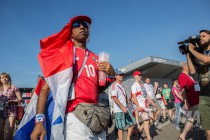 Фанаты Англии и Панамы после матча ЧМ в Нижнем Новгороде