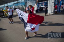 Фанаты Англии и Панамы после матча ЧМ в Нижнем Новгороде