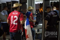 Фанаты Англии и Панамы после матча ЧМ в Нижнем Новгороде