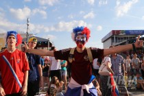 Фан-фест в Нижнем Новгороде во время матча Россия - Уругвай