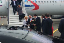 Глеб Никитин встретил прибывшего на матч ЧМ-2018 президента Хорватии в аэропорту Нижний Новгород 1 июля