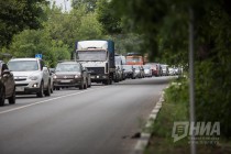 Пробка на Мызинский мост в Нижнем Новгороде утром 9 июля