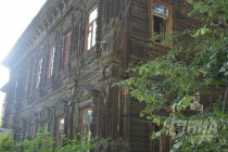 Ул. Гоголя, 18 (дома-близнецы)