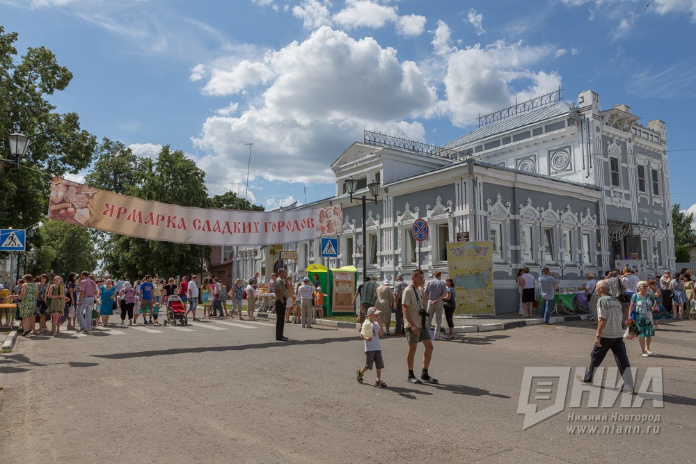Белую ворону вручат на фестивале в Городце Нижегородской области