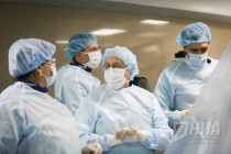 Показательная операция эндоротезирования брюшного отдела аорты