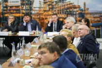 Экологи посетили завод ООО ЛУКОЙЛ-Нижегороднефтеоргсинтез в Кстове