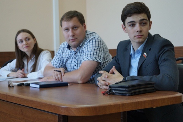Представители молодежного парламента Дзержинска