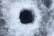 Рейд сотрудников МЧС по местам массового выхода рыбаков на лед в Нижнем Новгороде