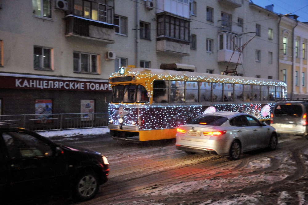 Новогодний трамвай в Нижнем Новгороде