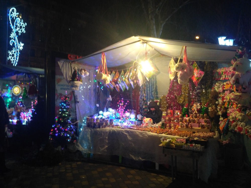 Ярмарки с новогодними подарками будут работать во всех районах Нижнего Новгорода