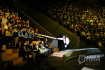 Глеб Никитин поздравил с наступающим Новым годом гостей Губернаторской елки