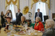 Вручение наград блокадникам в нижегородском музее усадьбы Рукавишниковых