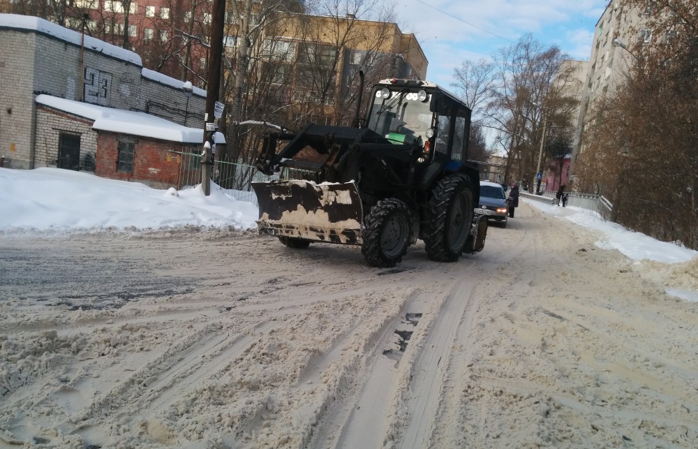Штрафы на сотни тысяч выписывают подрядчикам за несвоевременную уборку снега в Нижнем Новгороде