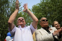 Памятник военным корреспондентам открыли в Нижнем Новгороде