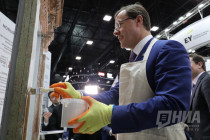 Покраска наличника нижегородского ОКН в рамках ПМЭФ-2019