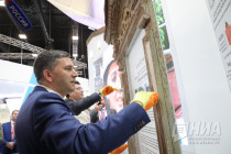 Покраска наличника нижегородского ОКН в рамках ПМЭФ-2019