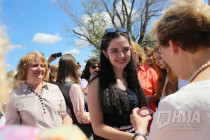 Почти 500 нижегородских отличников получили золотые медали