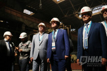 Губернаторы 14 областей оценили результаты внедрения бережливого производства на Красном Сормове