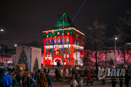 Новогодняя подсветка на Нижегородском кремле