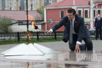 Торжественные мероприятия у Вечного огня в Нижегородском кремле и на площади Славы