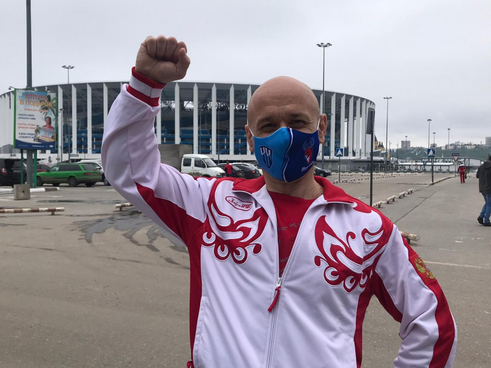 Нижегородские спортклубы изготовили и передали волонтерам защитные маски
