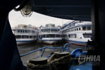 Теплоходы без пасажиров