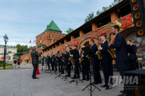 Памятник Горьковчанам - доблестным труженикам тыла и звание Город трудовой доблести