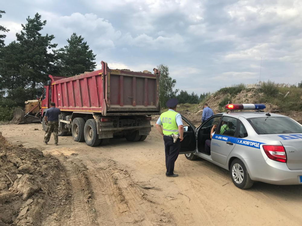 Сомнительные строительные отходы обнаружены при транспортировке через Нижний Новгород 