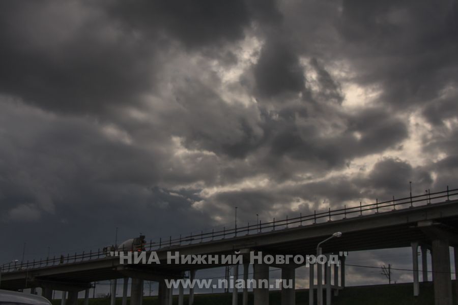 Грозовые ливни с сильным ветром надвигаются на Нижний Новгород