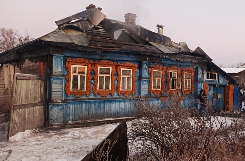 Два взрослых и один ребенок погибли на пожаре в Семенове